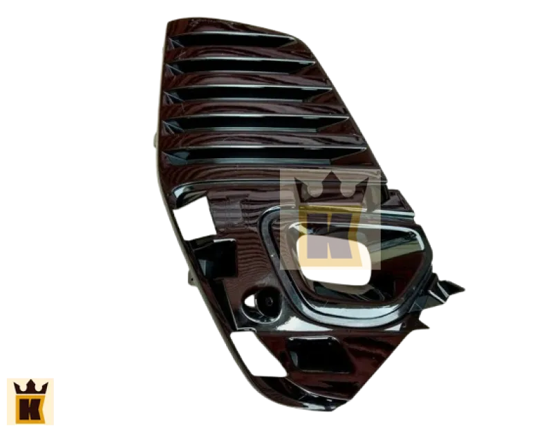 2020-2024 Nissan Patrol Fog Lamp Cover Right Side / RH